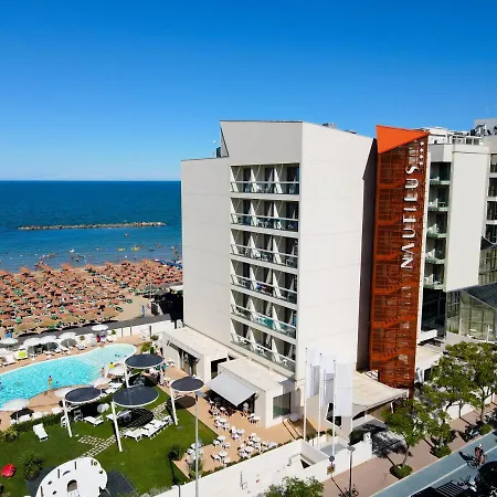Nautilus Family Hotel