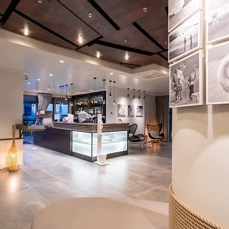 Hotel Nautilus Family 4*