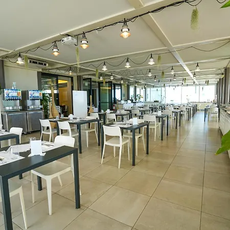 Nautilus Family Hotel Pesaro