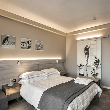Nautilus Family Hotell 4*