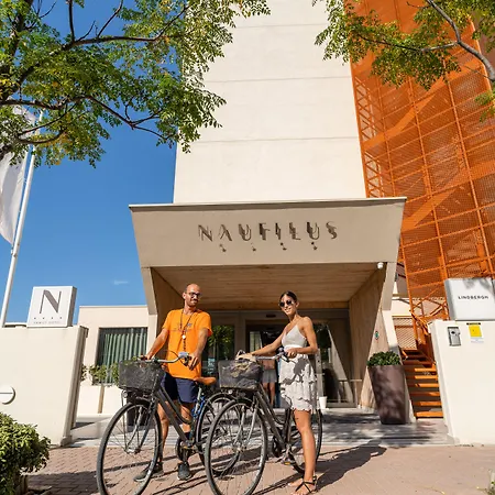 Отель Nautilus Family 4*