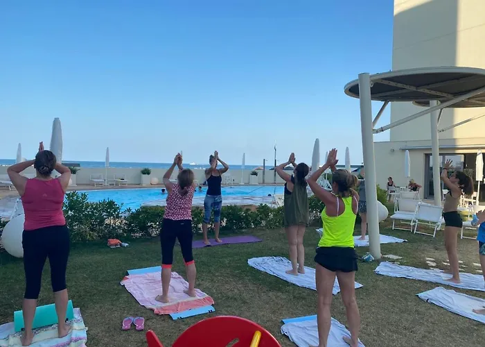 Nautilus Family Отель