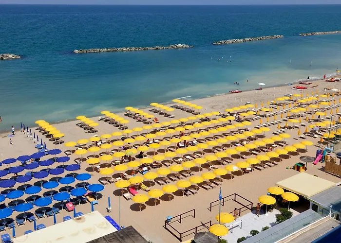 Nautilus Family Отель