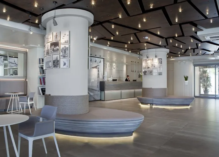 Hotel Nautilus Family 4*