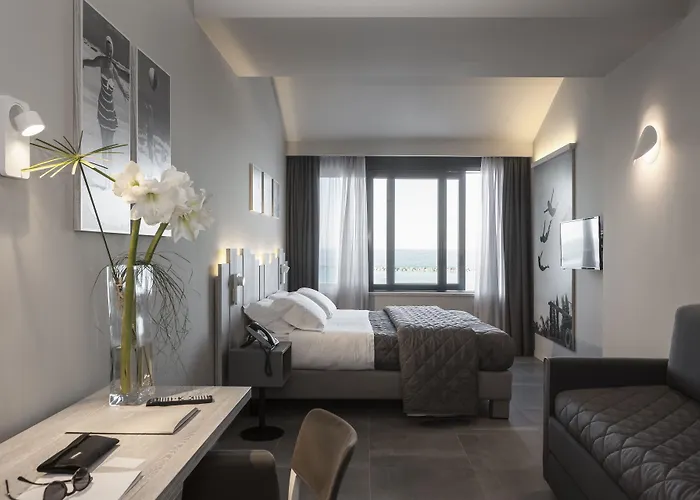 Nautilus Family Отель 4*